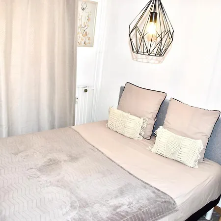 Charming Flat Close To Palais Des Festivals 아파트 르까네