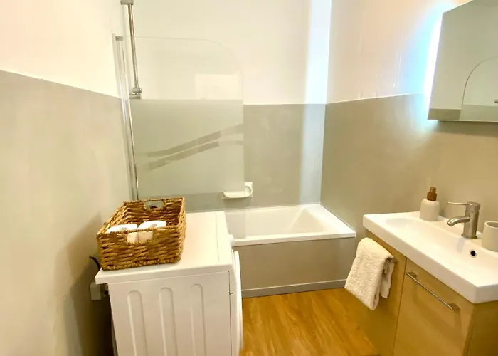 Charming Flat Close To Palais Des Festivals
